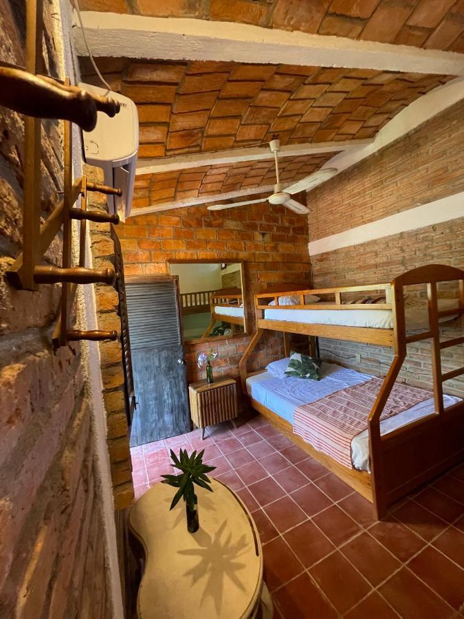 Hosteria Chata Adults Only โลเดมาร์กอส ภายนอก รูปภาพ